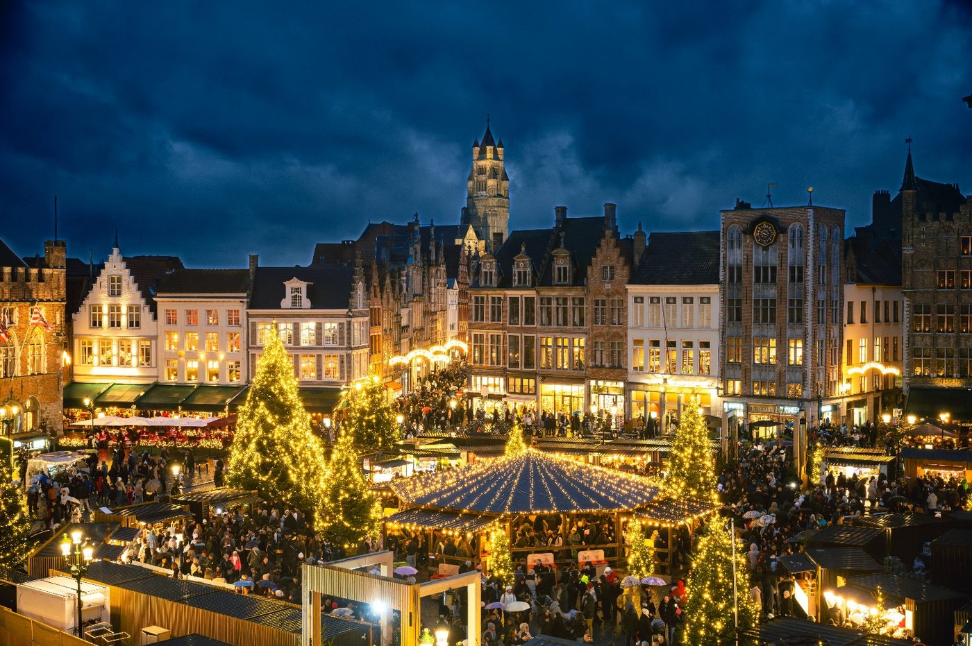 I mercatini di Natale sulla Grote Markt di Bruges